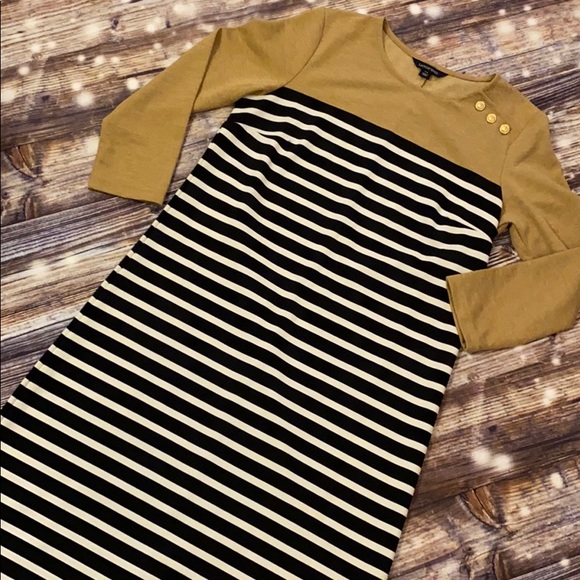 Lands' End Dresses & Skirts - NWOT lands end shift dress size 6-8